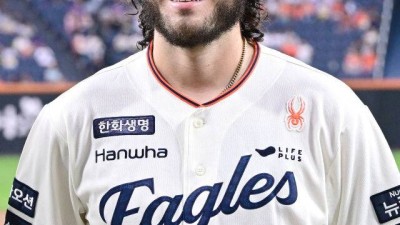 “폰세 1년 71억원에 구단옵션” 한화 슈퍼에이스가 2023 KBO MVP보다 못 받는다? KS 우승하면 ‘아름다운 이별’