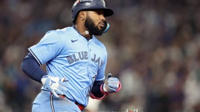 오타니도 저지도 롤리도 아니다, ML 가을야구 최고타자는 5억달러 괴수의 아들…5홈런·11타점·OPS 1.470