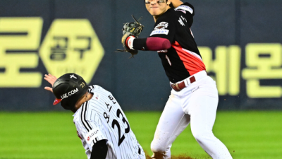 롯데-KT 참전, 머니게임 예고→적정가 60억에서 얼마까지 치솟을까...FA 박찬호 눈 뜨고 놓치나, KIA는 더 괴롭다