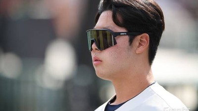 오타니도 처음에는 불가능하다고 했다… 컴퓨터도 놀란 롯데 이도류 출현? 5년 뒤 어떤 길 걷고 있을까