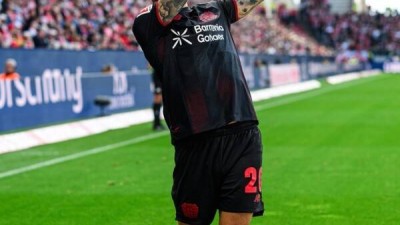 LEE 봤니? 골프 세리머니 나왔다...국가대표팀서 대업 이재성, 시즌 첫 골에도 마인츠, 레버쿠젠에 3-4 패배