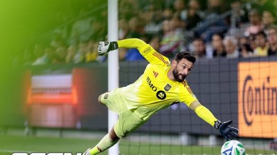 '흥민아 내가 미쳤나봐' GK 요리스, SON 선제골 지워버렸다... 아마추어도 안 할 볼처리→1-1 허용 후 사과[후반 진행중]