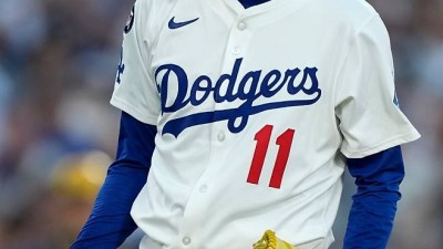 다저스의 선물 아닌 문제 美 악평→ERA 1.13 대반전, 시즌 아웃설→PS 클로저 말이 되나