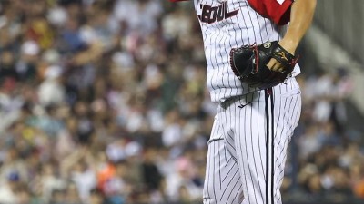 LG가 데려온 ‘52억+14억’ 불펜, 가을에는 받은 만큼 일할 수 있을까