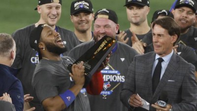 ‘4연승’ 다저스, ‘4승 3패’ 토론토를 보며 웃을 수 있을까? 역사는 ‘NO’라 말하고 있다 [WS]