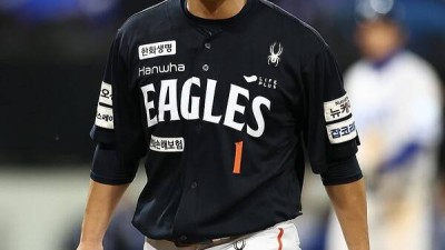 한화 수호신, 체력 괜찮을까… 문동주 1차전엔 가벼웠는데, 3차전엔 무거운 느낌