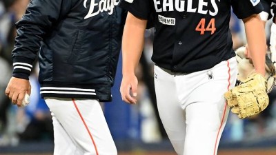 SSG 참사보다 더 큰 충격...왜 거기서 김서현이었고, 왜 직구 정면 승부였을까 [PO4 승부처]