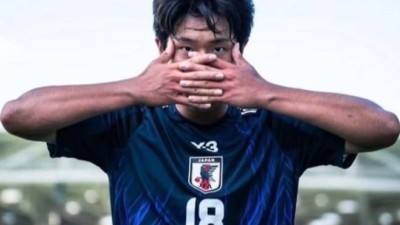 가수 김정민 아들, 일장기 달고 월드컵 뛴다…최선 다해 뛸 것