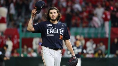 폰세, 한화 잔류가 '현실적'...페디급 계약 (2년 1500만달러)턱도 없어, 하트급 계약(150만 달러+옵션) 가능성도