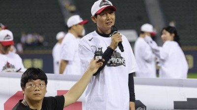 LG는 삼성을 '응원'했다, 왜?...삼성, 환화 누가 올라가든 선발 로테이션 '엉망'...5차전 후 하루 쉬고 한국시리즈 돌입