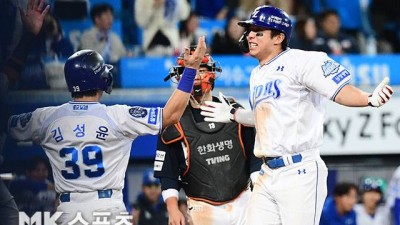 진짜 영웅이 될 상인가? 김영웅, 사자군단 히어로 PO 최다 기록 줄줄이 깬다