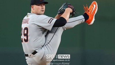 진짜 4억 달러 요구했나, 2억5000만 달러 차이…ML 최고 투수가 트레이드 시장 나온다니