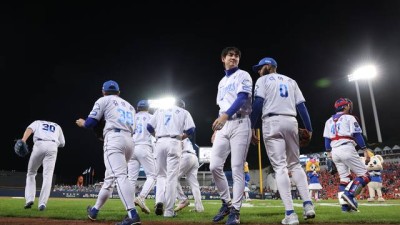 벼랑 끝 승부 삼성…한화에 5차전 완패, PO 탈락