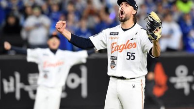 “집에 갈 준비 안 됐다”…‘대전 예수’ 와이스, 포효하며 한화를 구원하다 [PO5 스타]