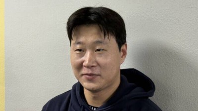 한국시리즈하고 은퇴할 각오로 던진다 데뷔 13년 만의 첫 가을야구, 한화 '마당쇠' 김종수의 진심 [KS1]