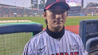 이럴수가, 한국시리즈에서 이런 '여유'라니… 신민재가 밝힌 1사 3루 다이빙 수비