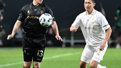 손흥민도 안타까운 박지성 무릎상태 “왜 지성이 형 자꾸 괴롭혀요”