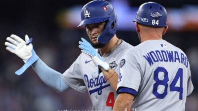 '김혜성은 선택지에 없다' 9번 내려갔는데도 타율 0.093 다저스 중견수 어쩌나, WS 우승 명장 고심 크다