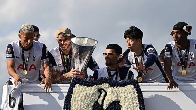 토트넘 ‘오피셜’ 공식발표 나오자마자…‘전 주장’ 손흥민 댓글로 격려 메시지 보냈다 “우리 모두 너를 응원해”