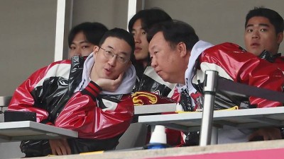 KS 1차전부터 야구장 찾은 LG 구광모 회장…한화 김승연 회장은 팬들에게 3억2000만 원 선물