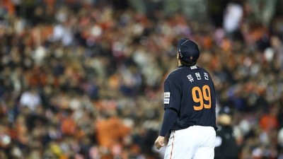 대체 이게 무슨 일인가··· 19년 만의 KS 마운드, 류현진 충격의 2회 5실점