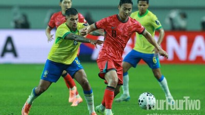 '홍명보호에 5-0 대승' 직전, 자고 일어나니 비행기 창문이 깨졌더라 브라질 월클 MF, 아찔했던 30시간 비화