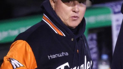 패장 한화 김경문 감독 팬들에게 많이 죄송해…3차전 선발은 폰세