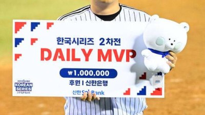 파울 홈런→펜스 맞는 2루타→기어코 투런 홈런, ‘4안타 5타점’ LG 최초 대기록 4번타자, 대폭발하다