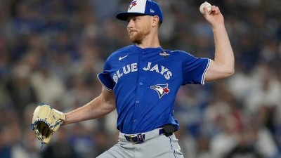 전 KIA 라우어, WS 연장 12회 등판→4⅔이닝 무실점 역투...팀은 18회 끝내기 패