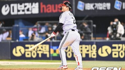 ‘타율 9푼’ 애물단지였는데, 어떻게 만화 같은 ‘.667’ 괴물 타자가 됐을까...한국시리즈 MVP 1순위