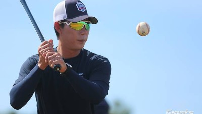 새 그림 그리는 KIA, 고영민 주루 코치 합류··· “한 베이스 더 달린다”