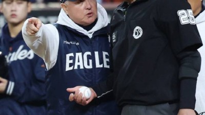 '왜 인필드 아니냐' 한화 김경문의 항의, '여우' 오지환에 제대로 당했다 [KS3 현장]