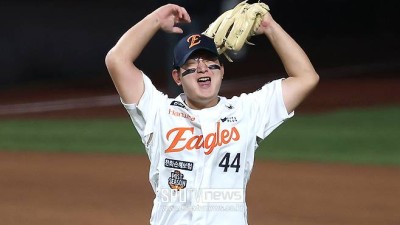 “많이 힘들었다” 김서현 참았던 눈물 터뜨렸다… 악몽 털어낸 승리, 가을은 지금부터 시작이다