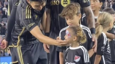 너무 다정해, 귀여워 미국 난리난 손흥민 경기 전 행동...SON 사랑받는 또다른 이유