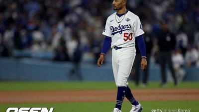 너무 끔찍해, 차라리 노력이 부족했다면…'타율 .130' MVP의 방황과 절망, 다저스 1년 농사 다 망칠판
