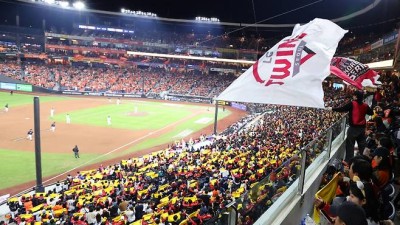 각본 없는 가을 드라마에 LG-한화 시청률 '마의 10%' 돌파, 이틀 연속 1위 찍었다 [IS 포커스]