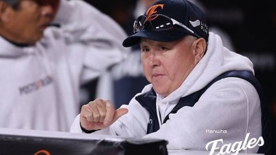 한화 김경문 감독, 김서현 살리려다 '117구' 던진 와이스 투혼까지 수포로...이제는 '믿음의 야구' 놓아야 할 때