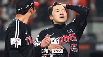 캐치볼 할 때부터 울었다 주장 박해민 왜 대역전극에 오열했나, 이 눈물이 LG를 말한다
