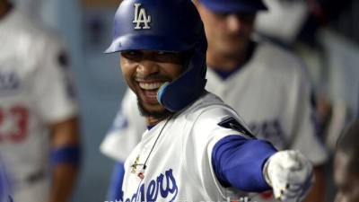 오타니 고의4구 거르더니…WS 7차전 가나? '5203억' 타자 드디어 침묵 깼다, 다저스 3-0 리드