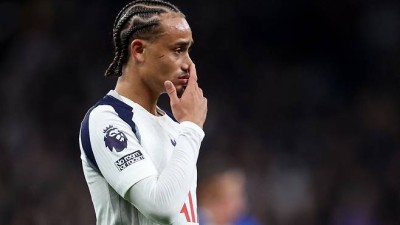 범인은 손흥민 7번 후계자 런던더비서 극악의 경기력, 'xG 0.05'토트넘, 첼시에 0-1 패→프랭크 '분노의 물병킥'