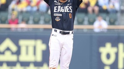 홈런 10방으로는 부족한가…내년엔 1위 노려야 할 한화, 외국인타자는 어떤 선택을 해야하나