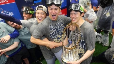 ‘연이틀 공 130개 투혼’ 야마모토 MVP, 김혜성 대수비…역사적 WS 7차전 끝은 다저스 창단 첫 2연패