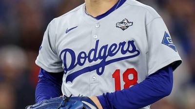 캐치볼 했는데 느낌이… 야마모토가 다저스 사장에 보낸 문자메시지, 위대한 역사의 시작이었다