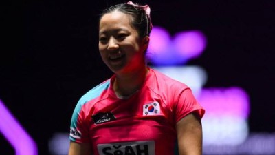 신유빈 멘털 와르르, 역전할 잠재력 NO…'세계 26위'에 패하자 中 언론 충격 주장→믿기 어려운 일, 경기 내내 압도돼