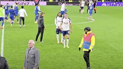 손흥민 주장이면 다 박살냈다, 토트넘 충격 감독+코치 무시 사태...막장 주장단 심각 논란