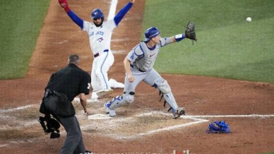 '9회말 1사 만루→대주자 홈 아웃' WS 7차전 승부를 가른 '리드폭', 알고 보니 TOR 선택이었다