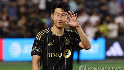 '20살 손흥민에게 탈탈 털렸다' LAFC 감독도 인정…오스틴전 1골 1도움 맹활약→양발잡이 SON 막기 어려워