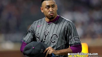 10억$ 넘게 돈 쓰고 '폭망'한 후유증 오나, 253세이브 '특급 클로저'도 FA 선언…1460억 넘고 신기록 세울까