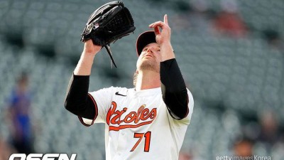 한국에 감사하다 LG 떠날 때만 해도 몰랐는데…ML 가서 몸값 2.5배 상승, 재계약 실패한 투수의 반전