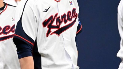 문동주는 왜 KS 5차전 1이닝밖에 던지지 못했을까, 직접 밝힌 이유 어깨 불편함이... [고척 현장]